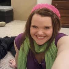 Amanda Backer (@Mandi1189)