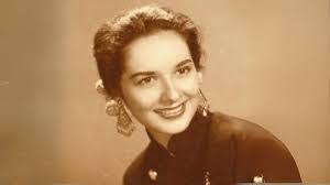 Mary Borrego's Instagram, Twitter & Facebook