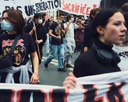 Le macronisme n’aura été pour la jeunesse qu’une école de désespoir, par Michaël Fœssel — Libération