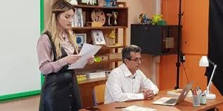 Δείτε το πρόγραμμα του καναλιού ερτ2. Deite To Programma Ths Ert2 Gia Ta Paidia Dhmotikoy Apo Th Deytera Ma8ainoyme Sto Spiti Me Thn Ert Ellhnes Daskaloi Kai Nhpiagwgoi