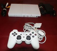 Sony Playstation 2 Slim Ceramic White Ps2 Scph 79001 With Matching Controller Playstation 2 Slim Sony Playstation Playstation 2