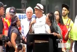 Résultat de recherche d'images pour "blm activists bernie sanders"