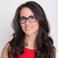 Danielle Elsner's Instagram, Twitter & Facebook