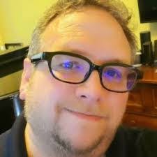 Brett Raines's Instagram, Twitter & Facebook