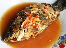 Ikan patin goreng bumbu kental dari kemiri dan kunyit dengan… pedas. Resep Pecak Ikan Nila Sunda Cara Membuat Pecak Ikan Mas Khas Betawi Warung Betawi Untuk Sambal Pecak Sangrai Jahe Bawang Merah Cabai Rawit Dan Cabai Keriting Tortaadebaunilhaa