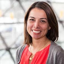 Lorena Costa's Instagram, Twitter & Facebook