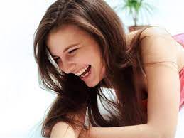 لماذا نضحك في المواقف الاكثر جدية وحزن ا مصراوى