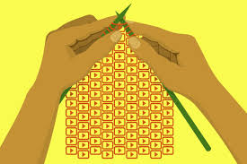 When it locks onto a face, the effect makes it smile, blink, and move its eyes. U Jdedqs02yahm