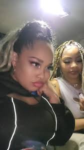 She lucky it's her birthday 🙄 lol HAPPY DIRTY THIRTY!!! 😝😝🎉🎉 #ImT...