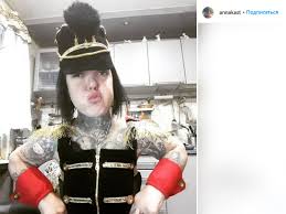 Она почти ни с кем не контактировала. Jgm1bkxuxp7s M