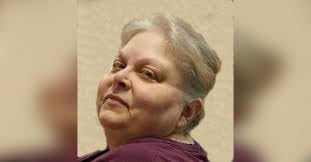 Mitzi Pierce's Instagram, Twitter & Facebook