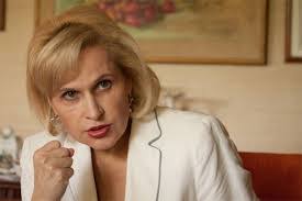 Sandra Morell's Instagram, Twitter & Facebook