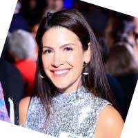 Ariana Vargas's Instagram, Twitter & Facebook