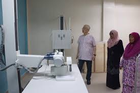 Indrajana merupakan salah satu klinik kesehatan yang terletak secara strategis di jakarta pusat. Dr Wee Ka Siong é­å®¶ç¥¥ On Twitter Melawat Klinik Kesihatan Yong Peng Yg Baru Meninjau Pemasangan Peralatan Baru Di Klinik Kesihatan Baru Kos Rm20juta Akan Buka Tak Lama Lagi Https T Co D5shejrwaj