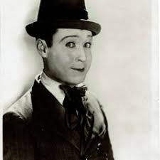 Listen to The Tree Keeper by Aaron Shotwell by Mr. Creepy Pasta's Storytime  in Creepypasta playlist online for free