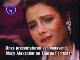 1992 Macy and Thorne sing Donna watches