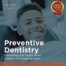 Wade Abbott's Instagram, Twitter & Facebook