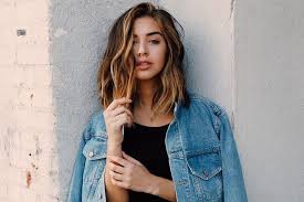 Durch den verzicht auf stufen wirkt die frisur weniger feminin. Long Bob Stylings Und Frisuren Zum Nachmachen Glamour
