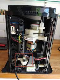 Coffee machine delonghi magnifica manual 3200 meters records management. Delonghi Magnifica Pump Stops After 10 Seconds With Fault Lights Coffee Stack Exchange