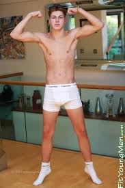 18 beautiful euro but she needs some help. 18 Year Old Gay Sex Pictures Pass