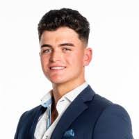 Georgia Coburn's Instagram, Twitter & Facebook