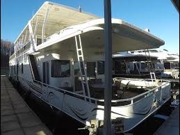 We specialize in boats for sale by owner. New Houseboats