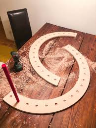 Maserungen, unebenheiten und der charakter des naturmaterials bleiben wenn sie zur behandlung von möbeln oder böden aus holz auf ein naturprodukt vertrauen möchten, dann sollten sie die beize genau auf diese weise. Der Diy Piklerbogen Einfach Selber Bauen Butterflyfish