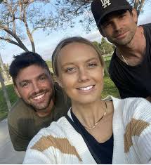 Two stunning queens serving beauty and grace! 👑❤️🔥