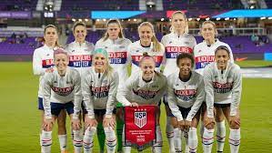 More than 20 players filed a gender discrimination lawsuit against the u.s. Krieger Lloyd Speak On Uswnt Players Who Knelt Stood During Anthem