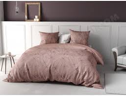 Notre sélection de parures de lit offre une gamme de housses de couette, taies d'oreillers, draps et autres draps housse confectionnés dans des matières à la fois résistantes et confortables. Parure De Lit Housse De Couette Cdesign Cohiba Rose 260x240cm 2 Taies 65x65cm Pas Cher Ubaldi Com