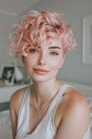 32 Curly Pixie Hairstyles That Are Full of Bounce and Attitude