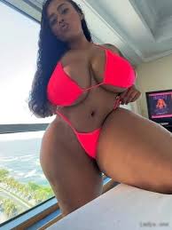 ADULT FILM STAR SUZY MARIE, escort in Los Angeles