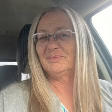 TODAY SHAPES MY TOMORROW. IT'S UP TO ME TO MOLD IT, TO TAKE CONTROL AND  SEIZE EVERY OPPORTUNITY. THE POWER IS IN THE CHOICES I MAKE EACH DAY. I EAT  WELL, I