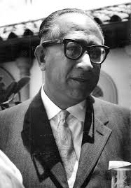 Cuadernos de Historia Nº 1 al 15 de sep.indd