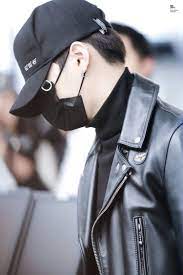 Sg On Twitter Fashion Airport Style Yoongi