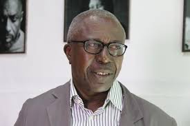 L'OPPOSITION SE TIRE UNE BALLE DANS LE PIED