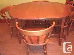 vintage solid wood dining table w/leaf