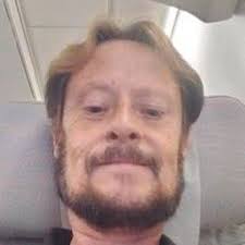 오늘 밤 침대에서 나를 원한다면 "안녕"이라고 댓글을 달아주세요 💕