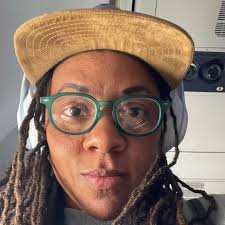 Isa Agape (@isa_agape) • Threads, Say more