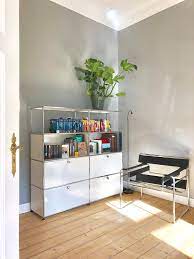 This usm haller wohnzimmer ideen graphic has 10 dominated colors, which include swing sage, sunny pavement, bud, paseo verde, snowflake, burnt grape, tinny tin, olive court, last light blue. Usm Haller Bilder Ideen Couch
