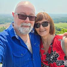 🚨POP-UP GIVEAWAY CLOSED🚨 📍Pop-Up Ticket Challenge 📢 🎉WIN ( 1 ) pair of  GA tickets and a poster to Tracy Lawrence at Concrete Street Amphitheater  this Friday, Feb 28, with special guest