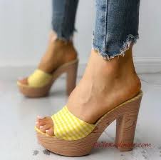 2019 Yazlik Ayakkabi Modelleri Sari Ekose Desenli Terlik Moda Ayakkabilar Bayan Ayakkabi Terlik