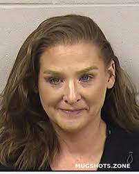 NIKKEL MANDI SUE 12/11/2022