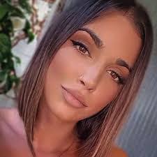 Isa Ramos's Instagram, Twitter & Facebook