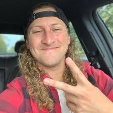 Todd Mcfadden's Instagram, Twitter & Facebook