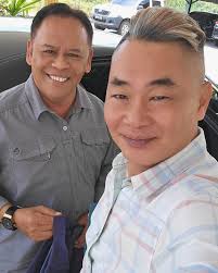 11 4.2025 Wefies captured with YB Dato Henry Harry Jinep (Deputy Minister  for Transport II and Sarawak State Assemblyman for N.02 Tasik Biru) after  our Mesyuarat Jawatankuasa Induk Majlis Perasmian Pesta Tasik