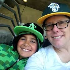 Cecily Riley's Instagram, Twitter & Facebook