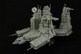 Uscss Nostromo With Ore Refinery A Lego Creation By Remco Rohaan Mocpages Com Lego Lego Ship Futuristic City