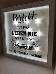 Beispielhafte darstellung eines bilderrahmens, dessen rückwand mit drehfedern ausgestattet ist. Ribba Beleuchteter Bilderrahmen Led Lichterkette Deko Beleuchteter Bilderrahmen Bilderrahmen Lichterketten Deko