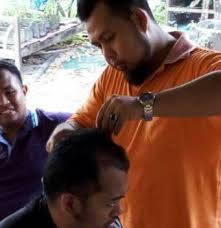 Koi barber, muhammad danish khairuddin. Gunting Rambut Bergerak Home Facebook